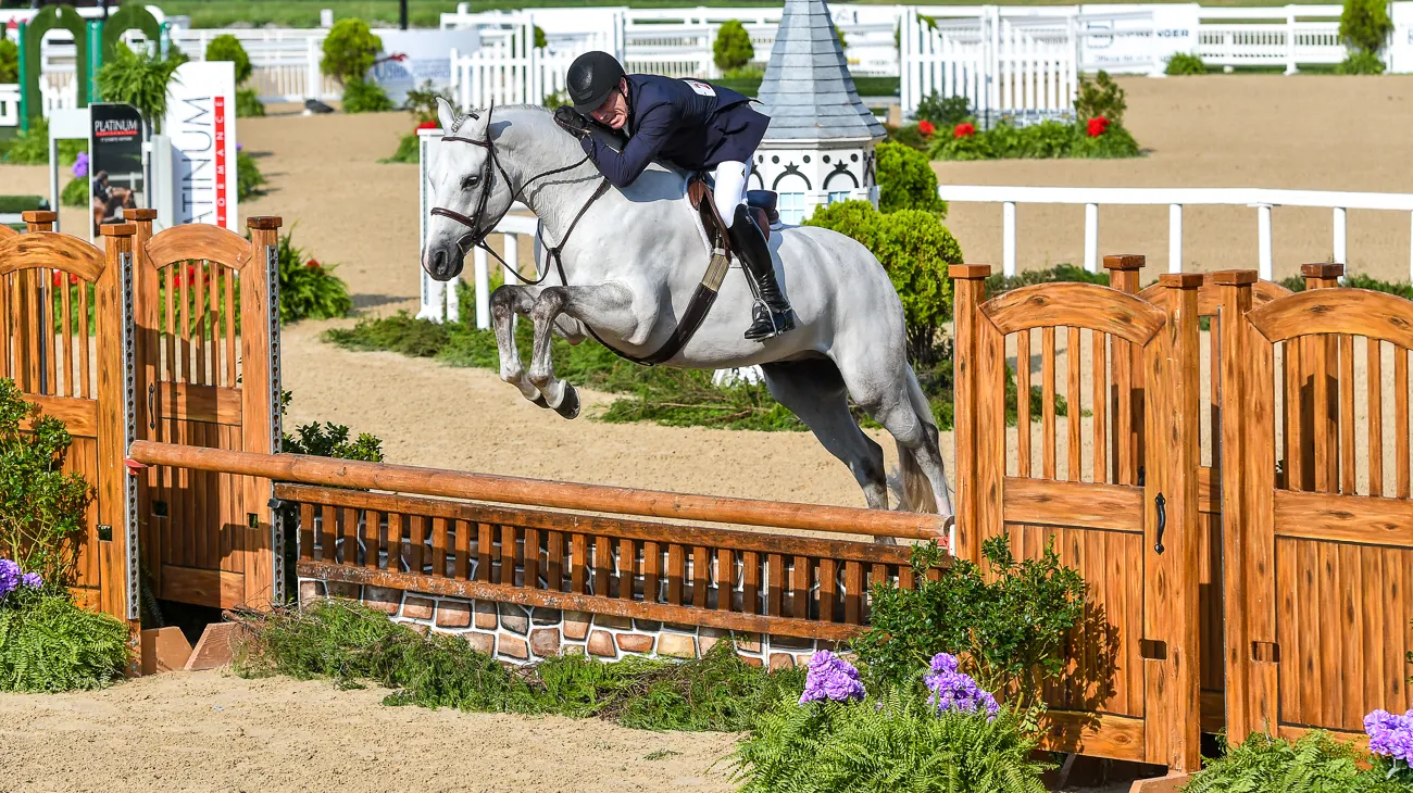 sliderScottStewart_Cadet_KimberlyLoushinGHI_1618